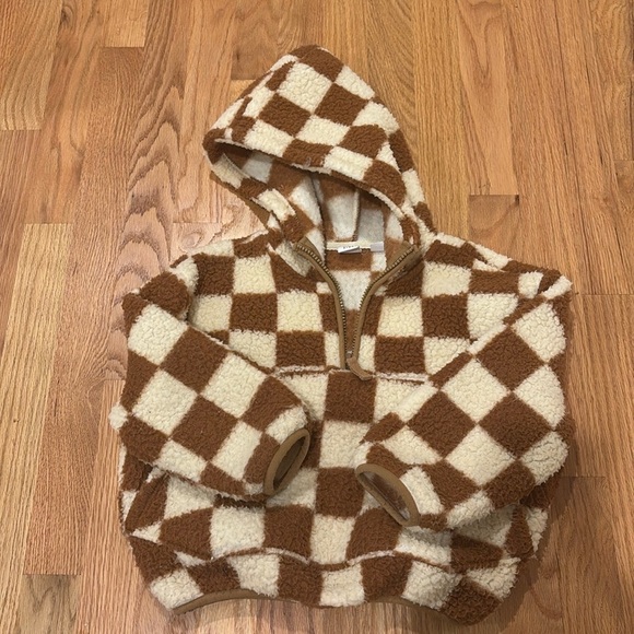 Gap Kids hooded Fleece Jacket - neutral checkered pattern.Size XS 4-5 GUC!